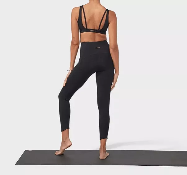 טייץ ארוך שחור Presence מנדוקה MANDUKA